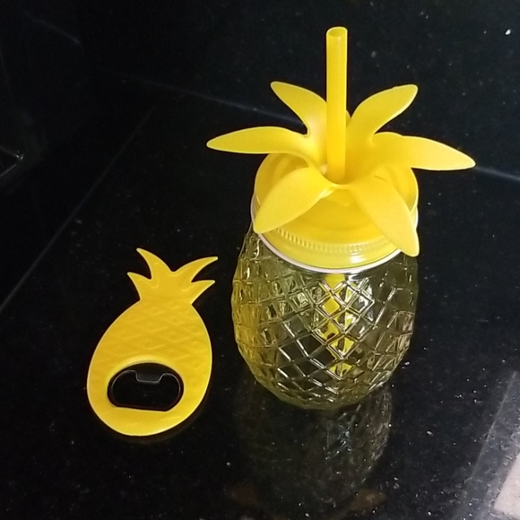 NEWπYellow πPineappleπ16oz Glass Drinking Cup! - Picture 7 of 8